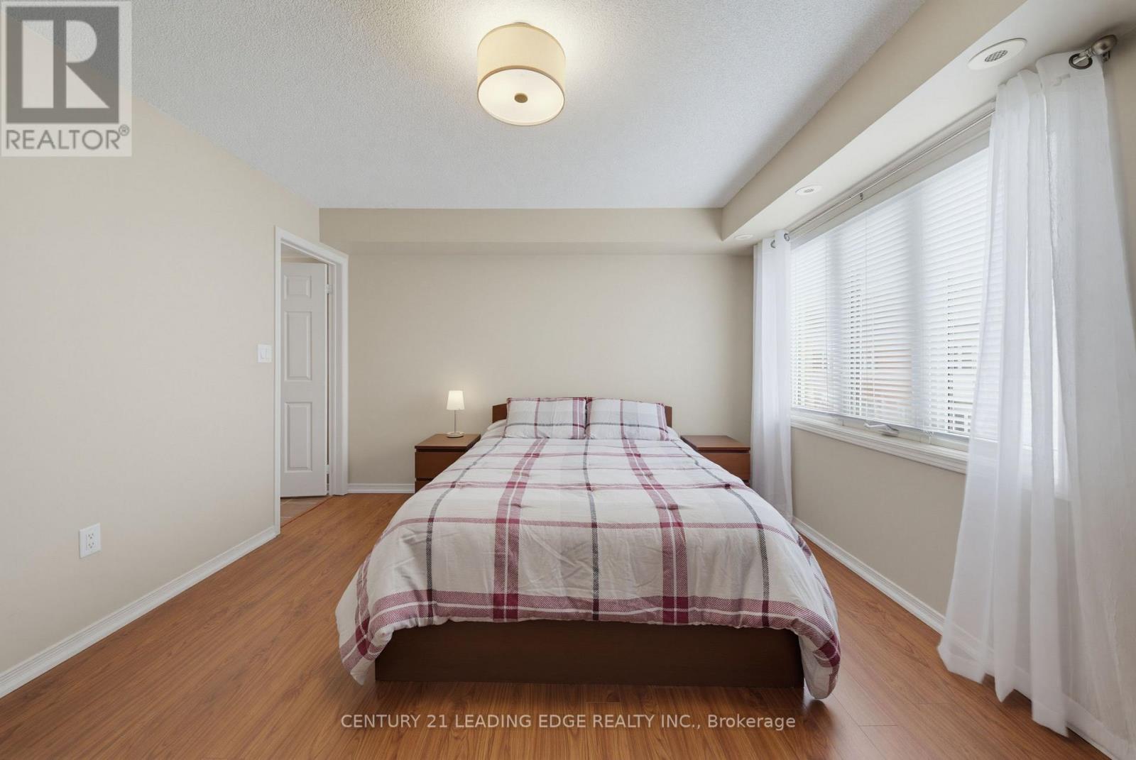 2179 BUR OAK AVENUE - Image 33