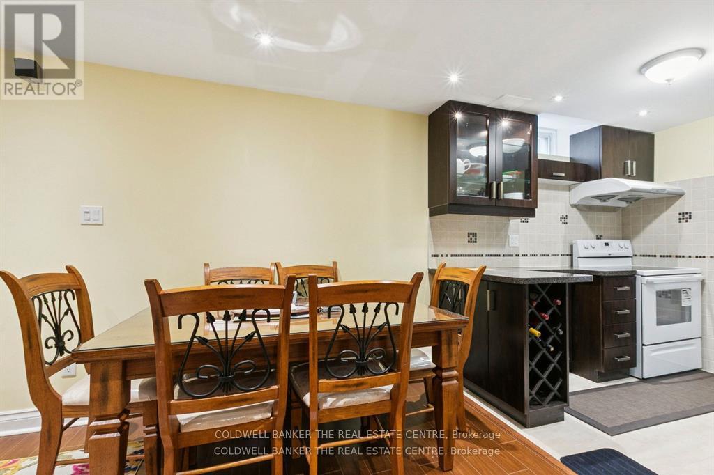 768 MILLARD STREET E - Image 25
