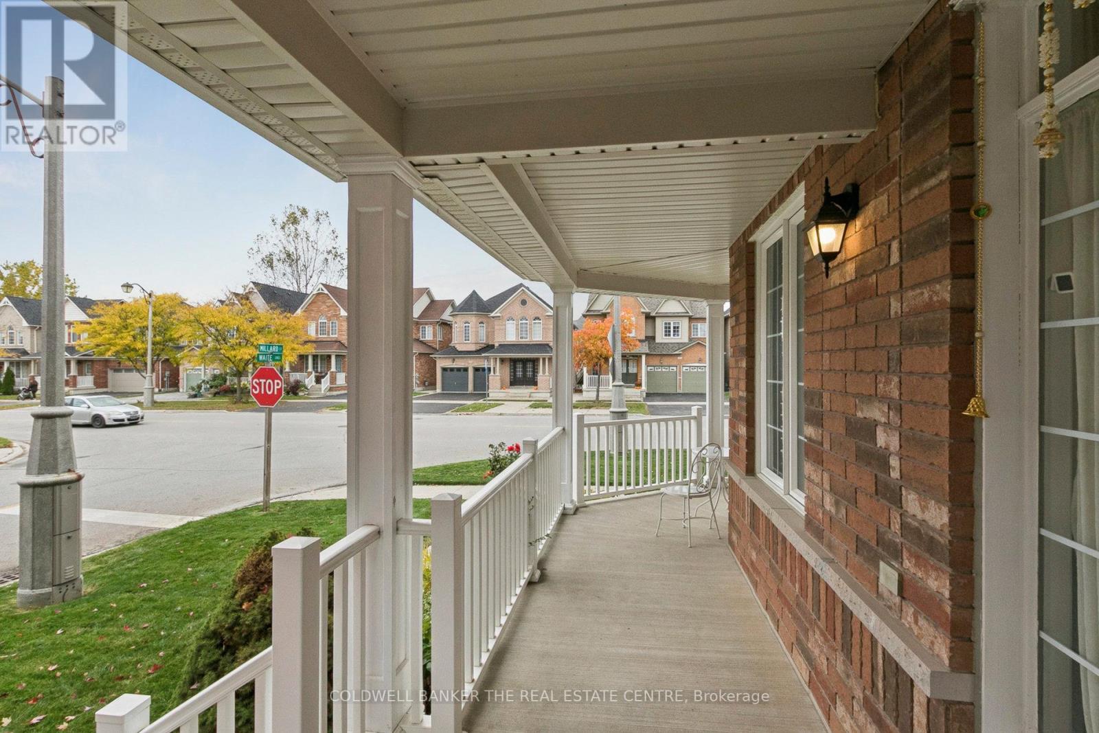 768 MILLARD STREET E - 38
