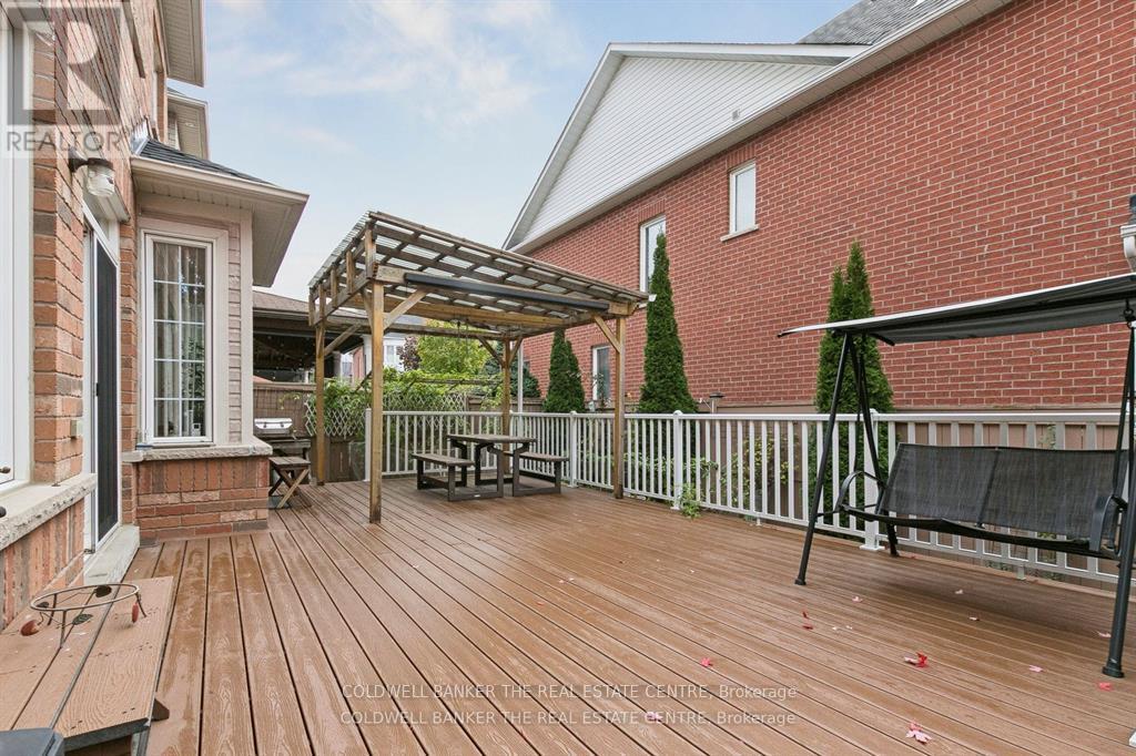 768 MILLARD STREET E - Image 5