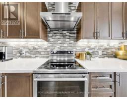 240 Elyse Court, Aurora, ON L4G2C9 Photo 15