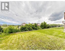 240 Elyse Court, Aurora, ON L4G2C9 Photo 38