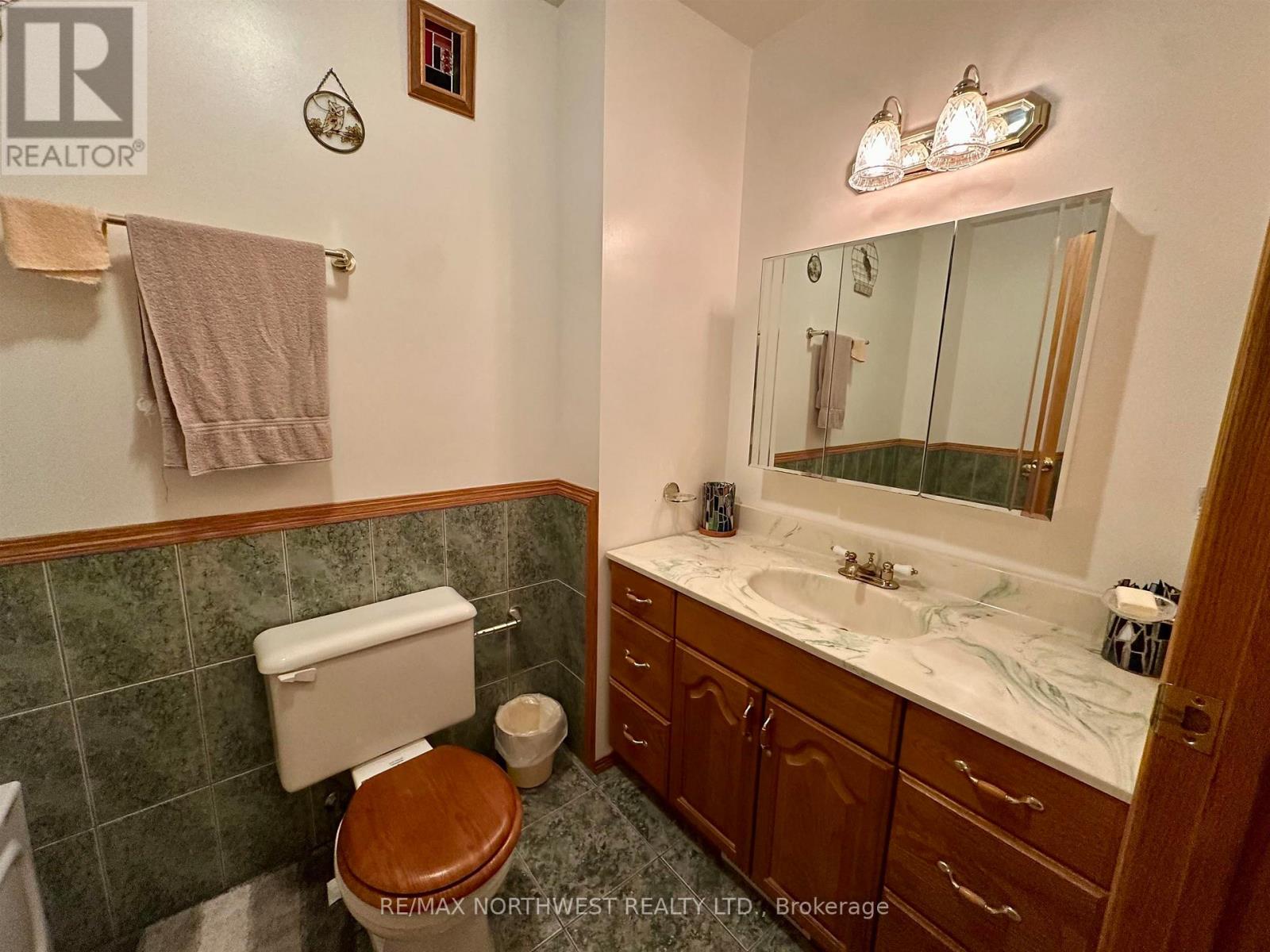 1308 EIGHTH STREET NORTH - 9