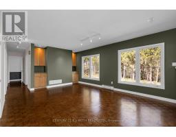 49 Lakeshore Road E, Oro Medonte, ON L0L2E0 Photo 16