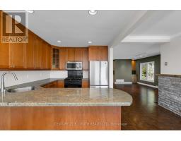 49 Lakeshore Road E, Oro Medonte, ON L0L2E0 Photo 7