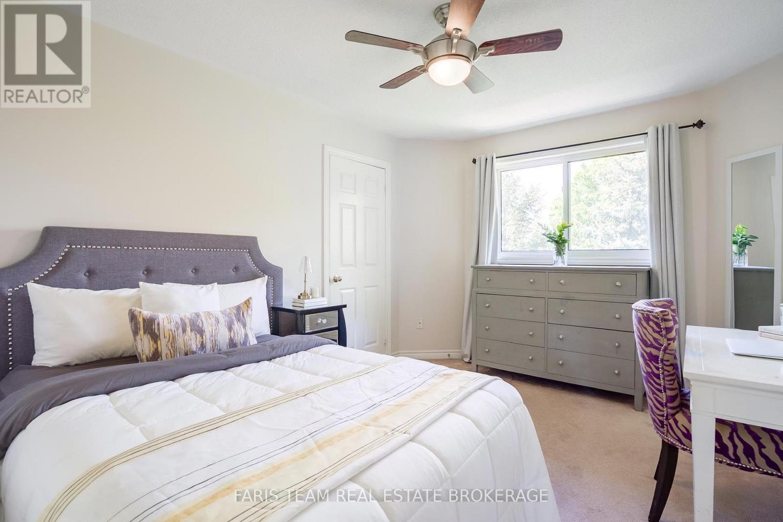 46 BELL STREET - 23