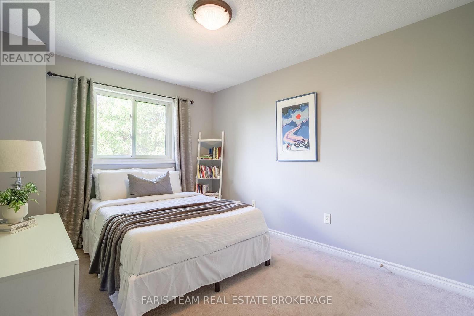 46 BELL STREET - 24