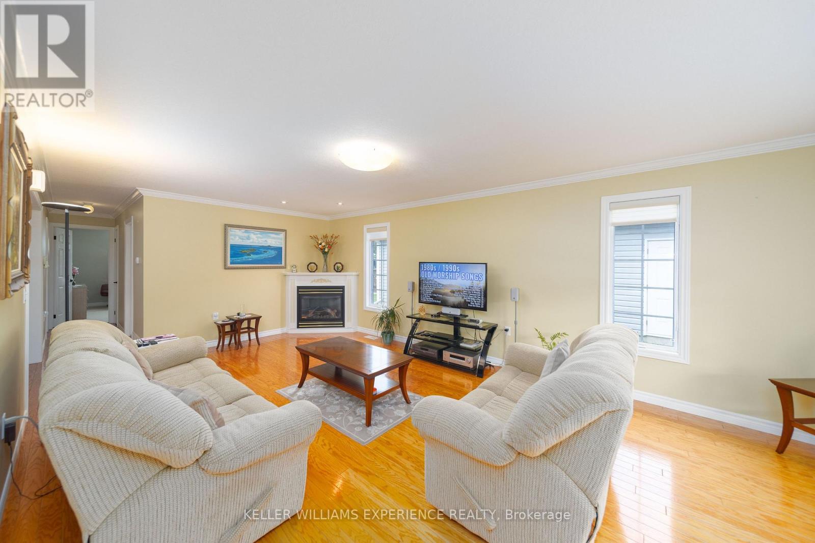 6 VIRGINIA AVENUE - Image 11