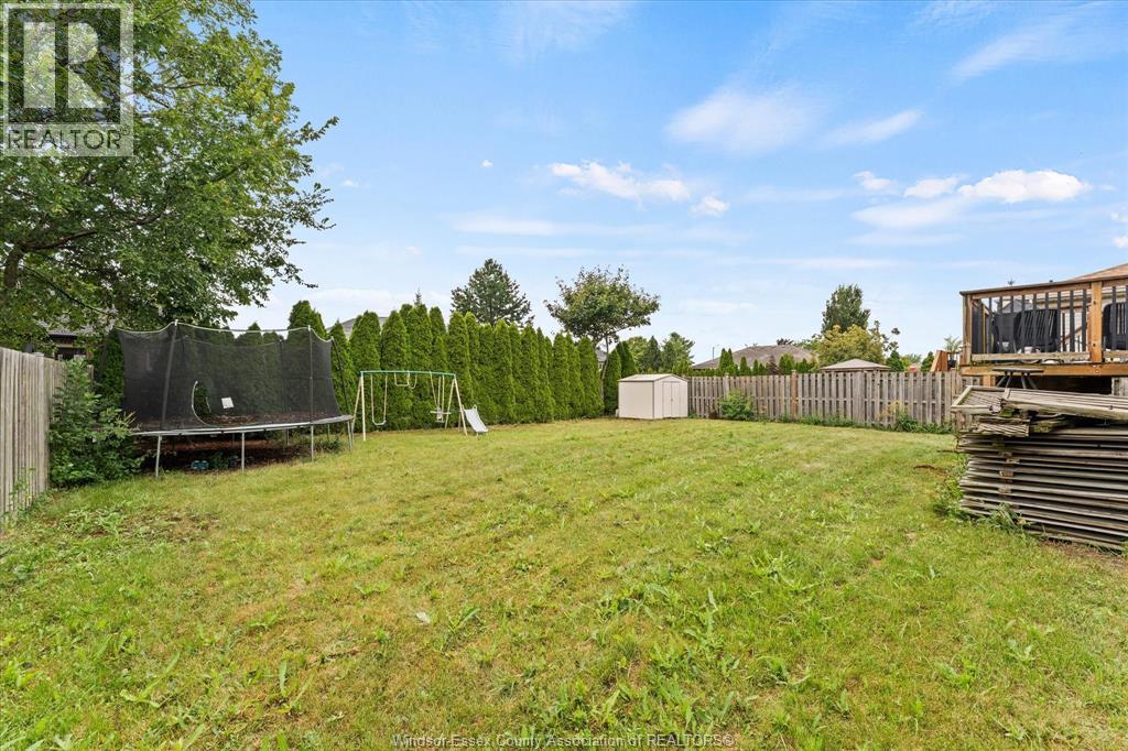 341 PIROLI CRESCENT - 23