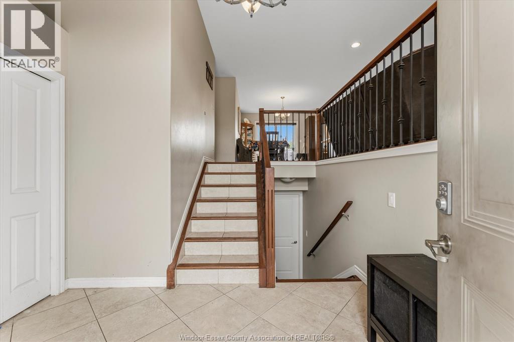 341 PIROLI CRESCENT - Image 4