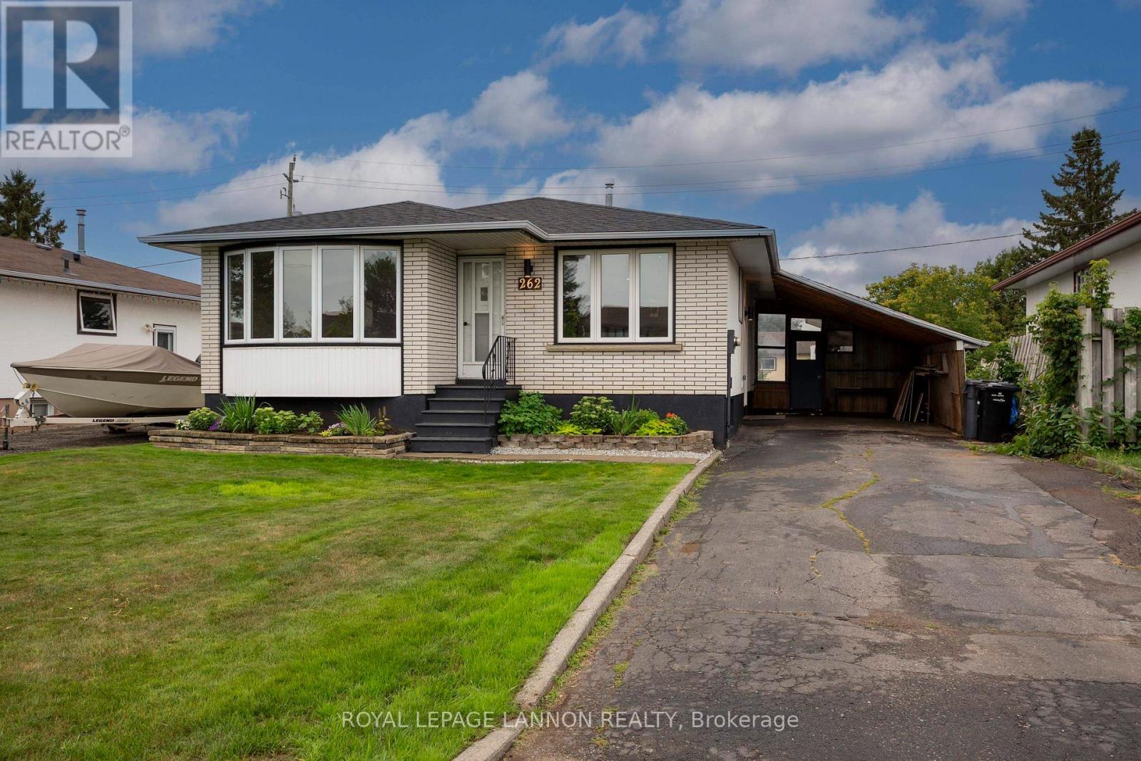 262 Sheridan Cres, Thunder Bay (Northwood Park), Ontario, P7C5M4, Thunder Bay (Northwood Park), Ontario — photo 2 of 5