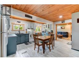Foyer - 20 Art Bott Road, North Kawartha, ON K0L1A0 Photo 7