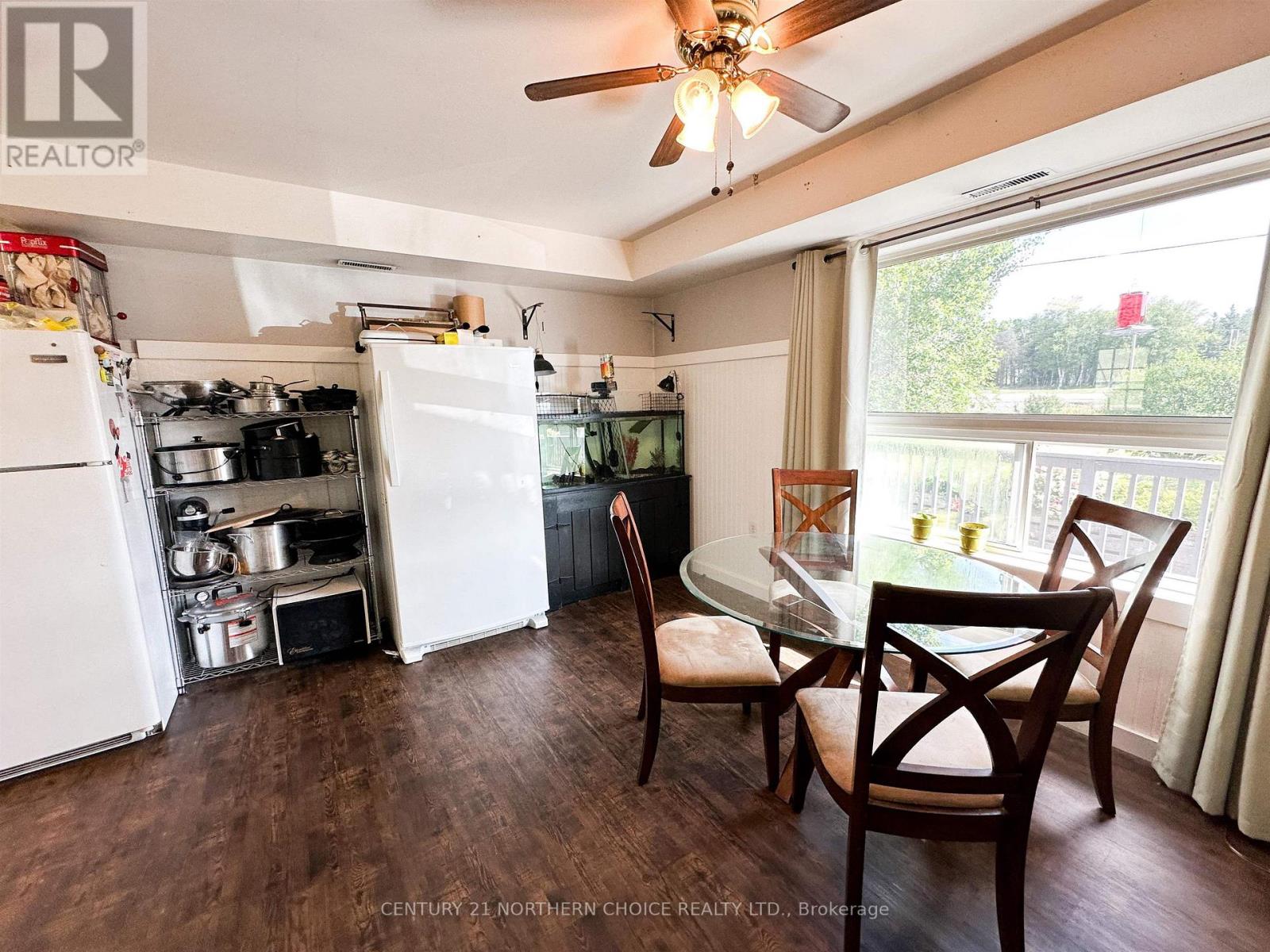 1261 HIGHWAY 105 - 5