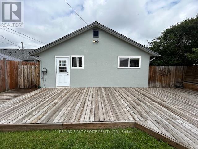 208 GORDON STREET - 19