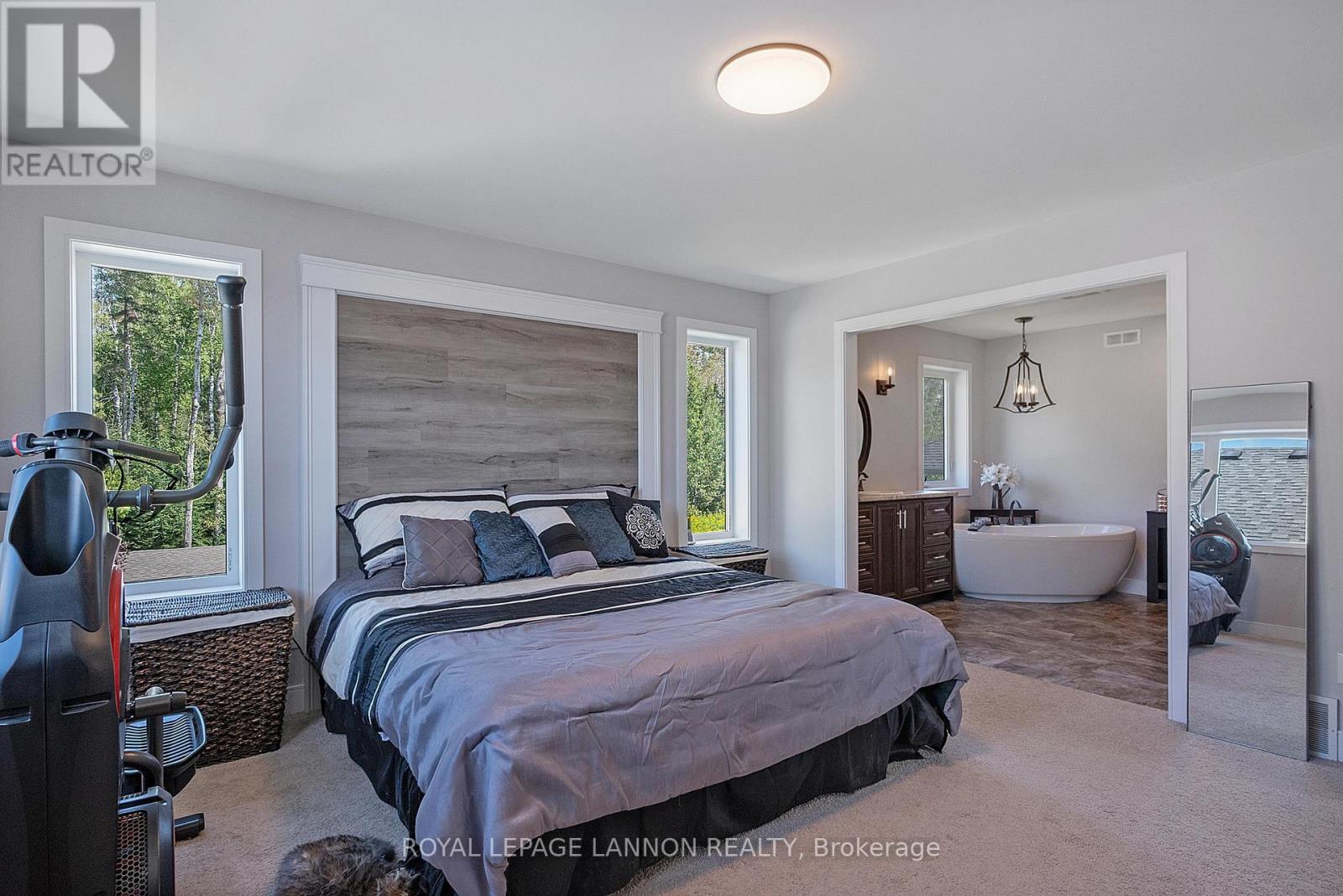 145 DOGWOOD CRESCENT - 15