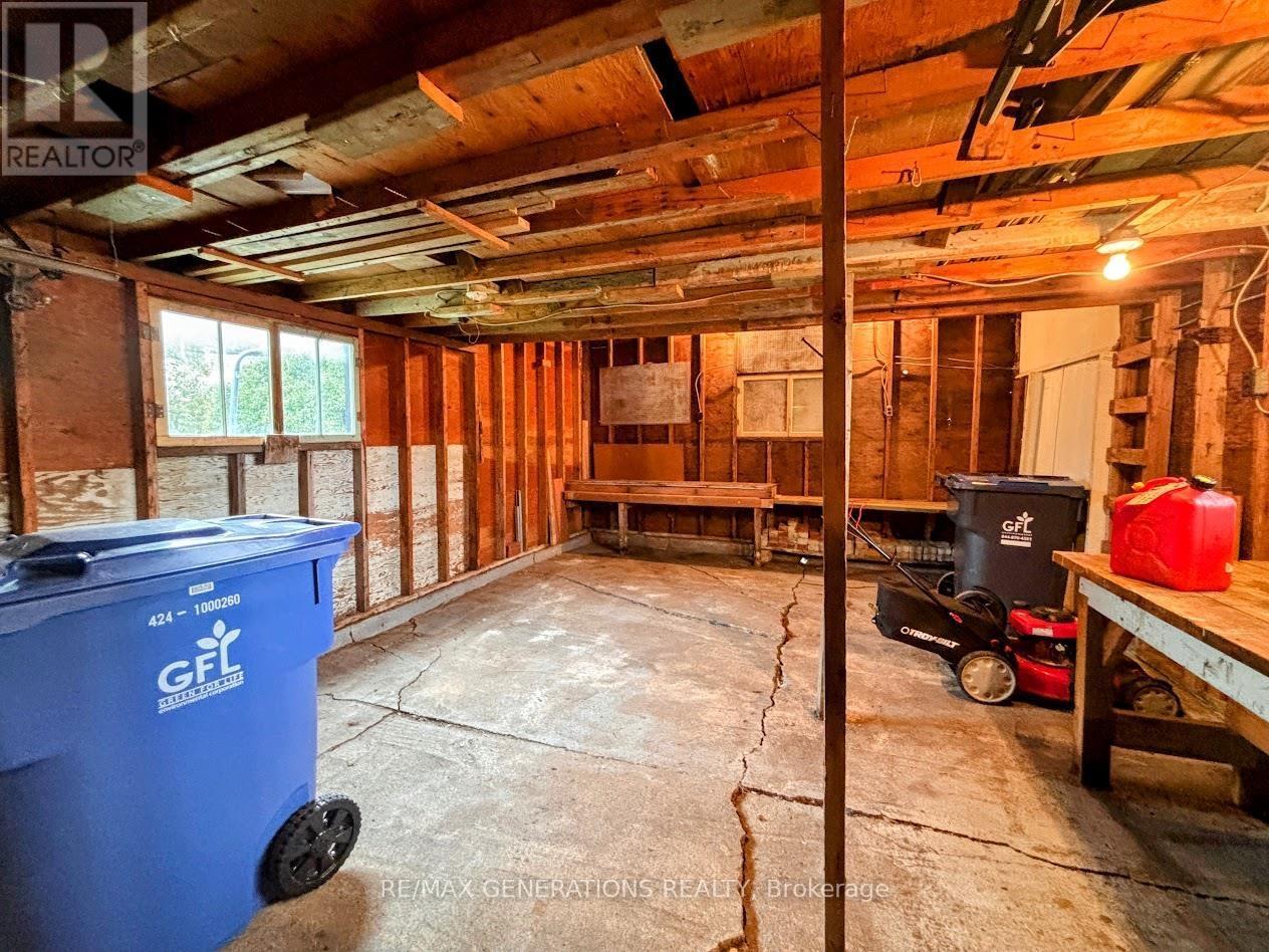 15 FALCON AVENUE - Image 31