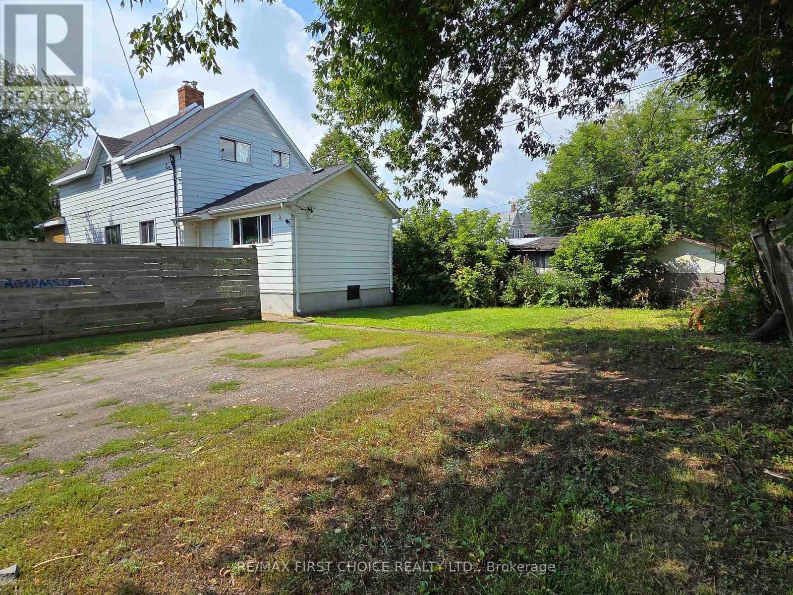 115 CAMERON STREET - 3