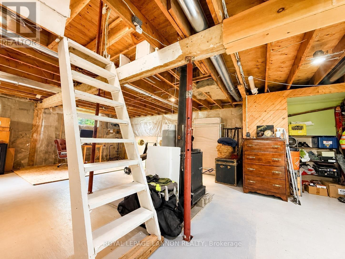 194 OLD SILVER MOUNTAIN ROAD - Image 35