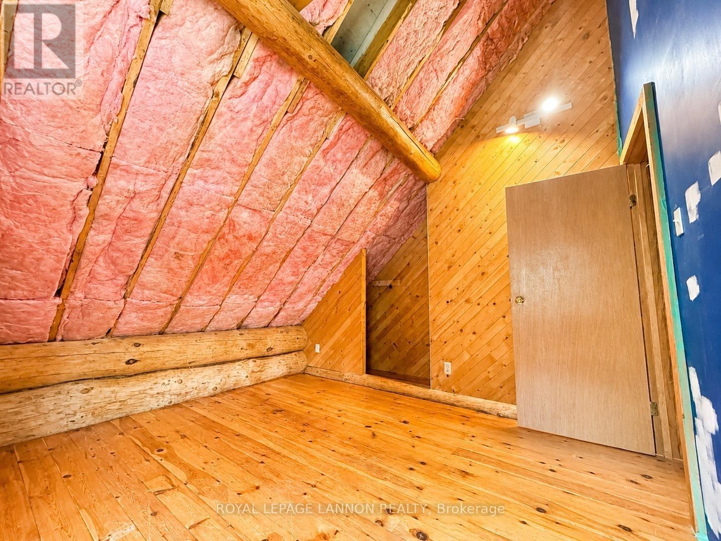 194 OLD SILVER MOUNTAIN ROAD - 32