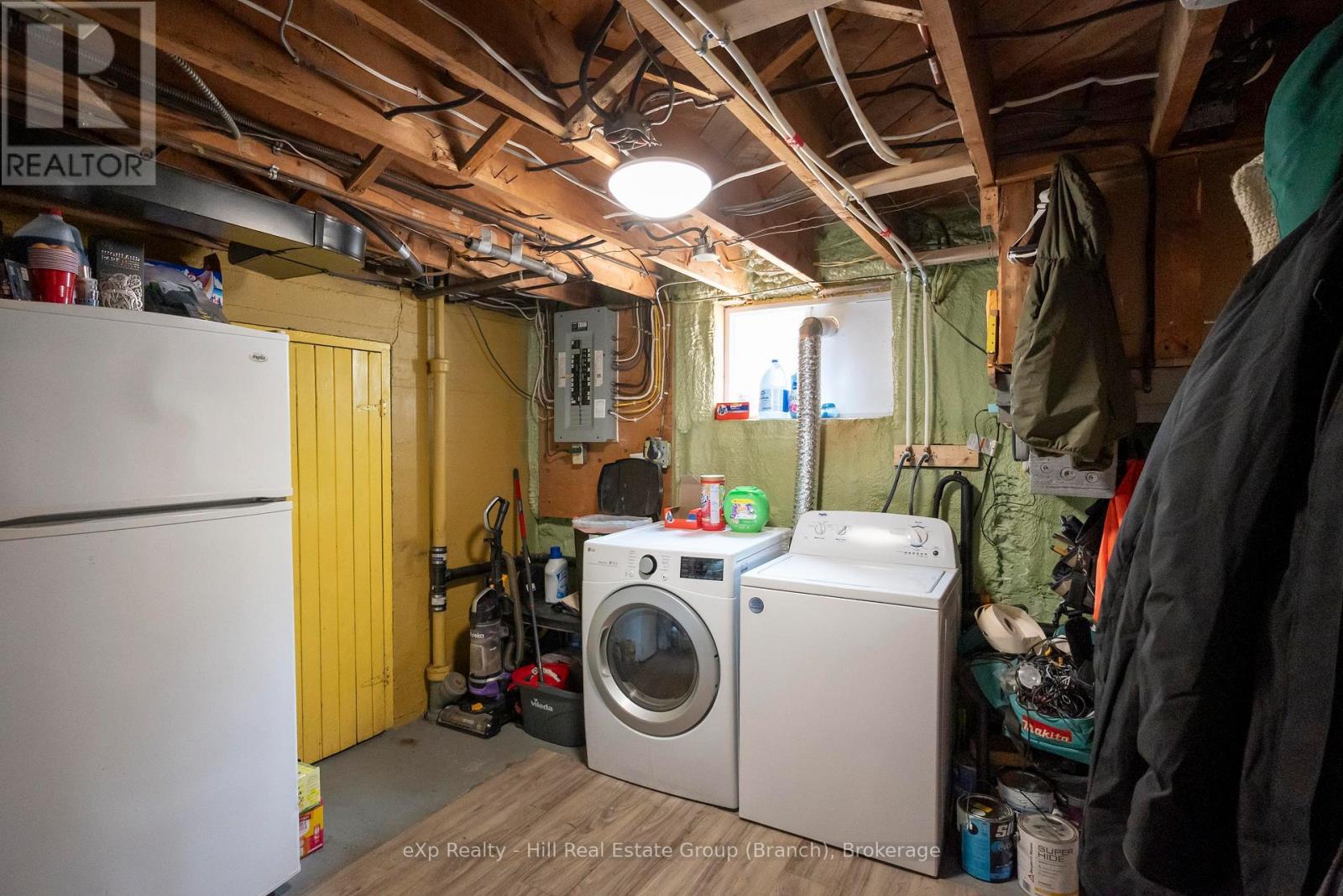 235 FRANKLIN STREET N - Image 47