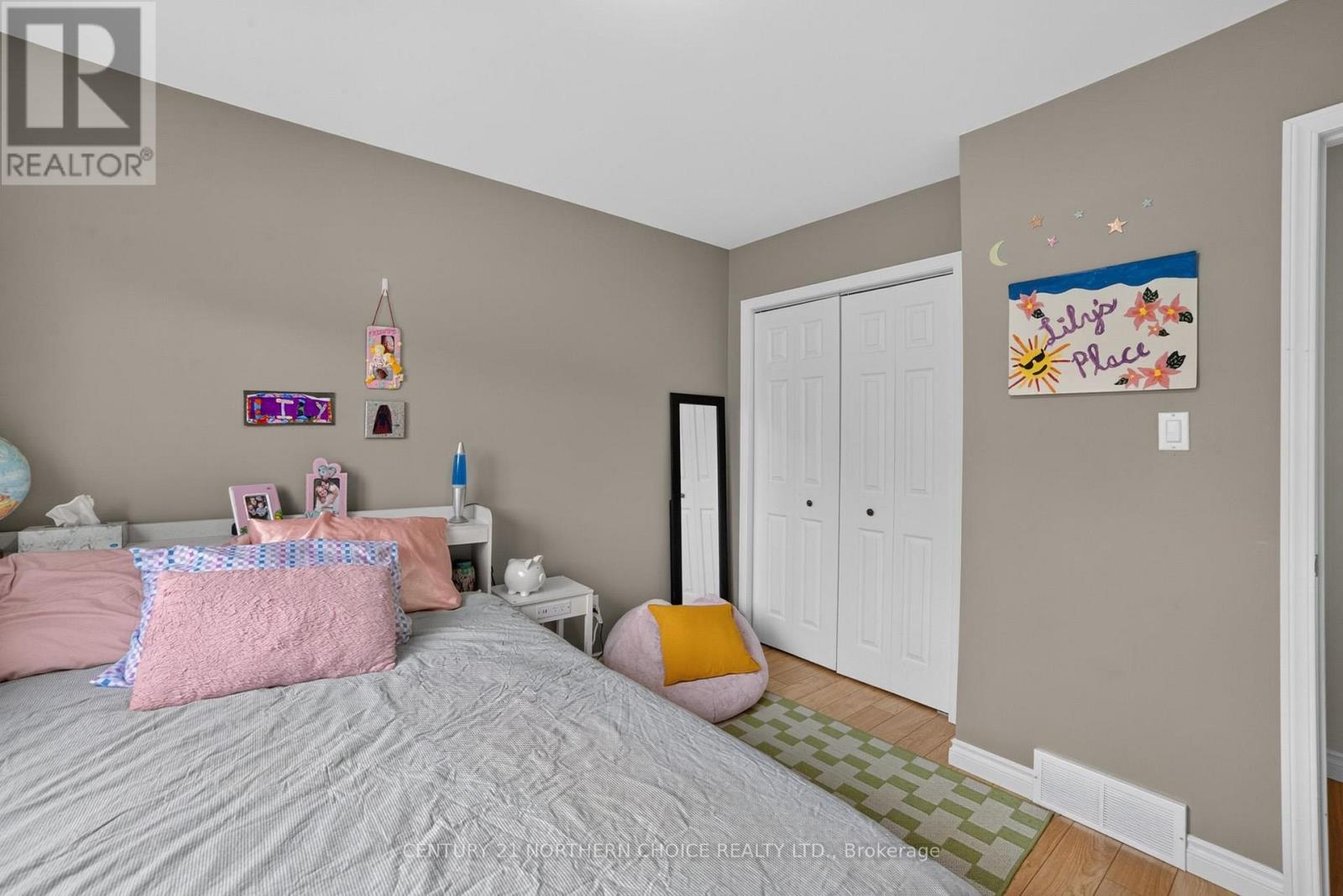 93 PETERSON ROAD - Image 24