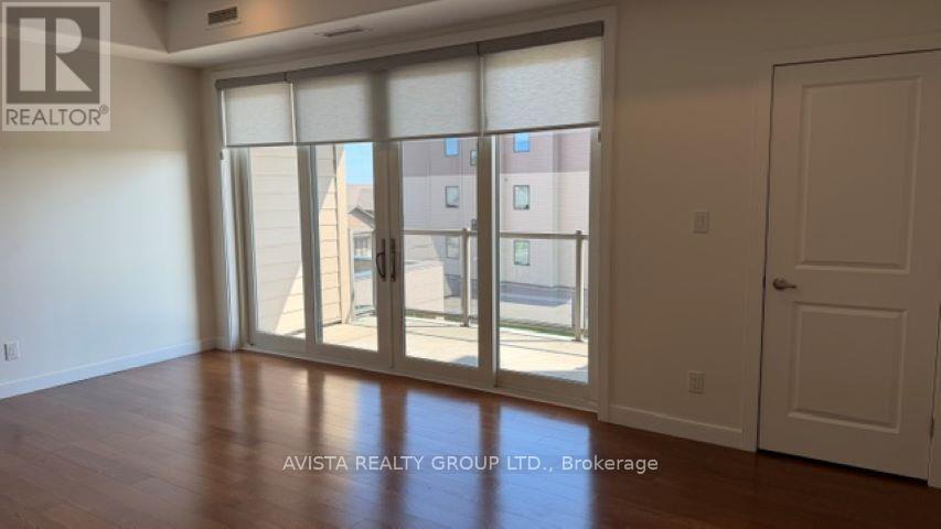 #204 300 Vista Lane, Thunder Bay (Academy Heights), Ontario, P7B0C3, Thunder Bay (Academy Heights), Ontario — photo 2 of 5