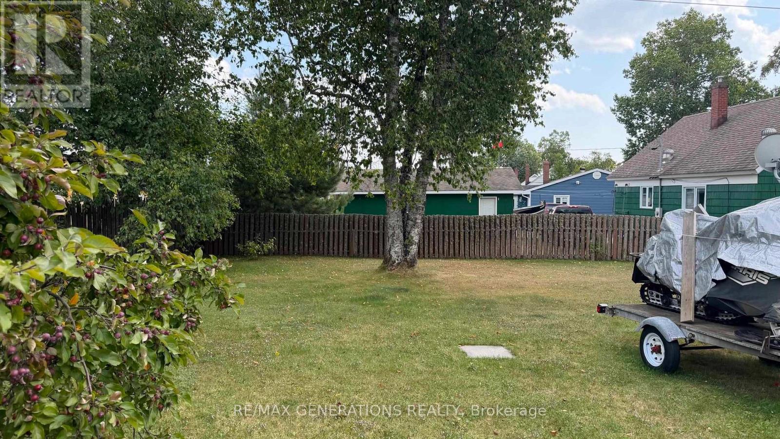 27 SUPERIOR AVENUE - 28