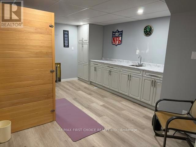153 WINDSOR STREET - 33