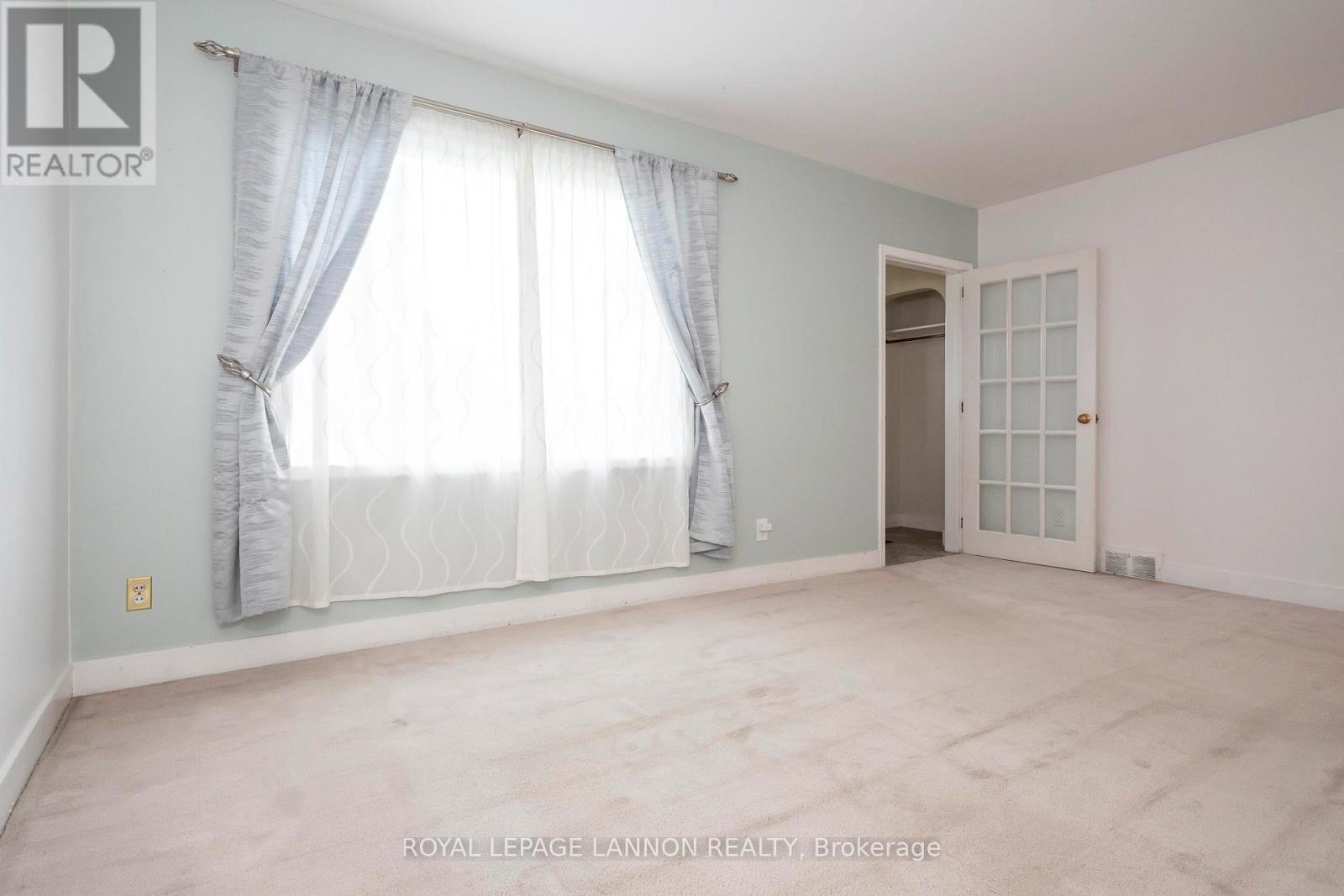 2219 ARTHUR STREET E - 10