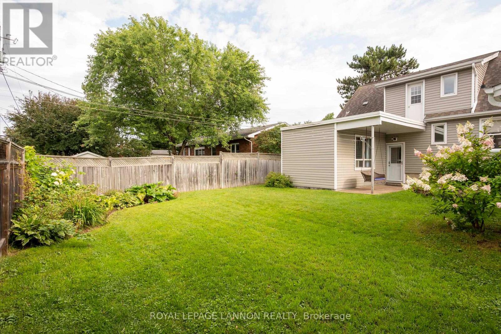 2219 ARTHUR STREET E - 38