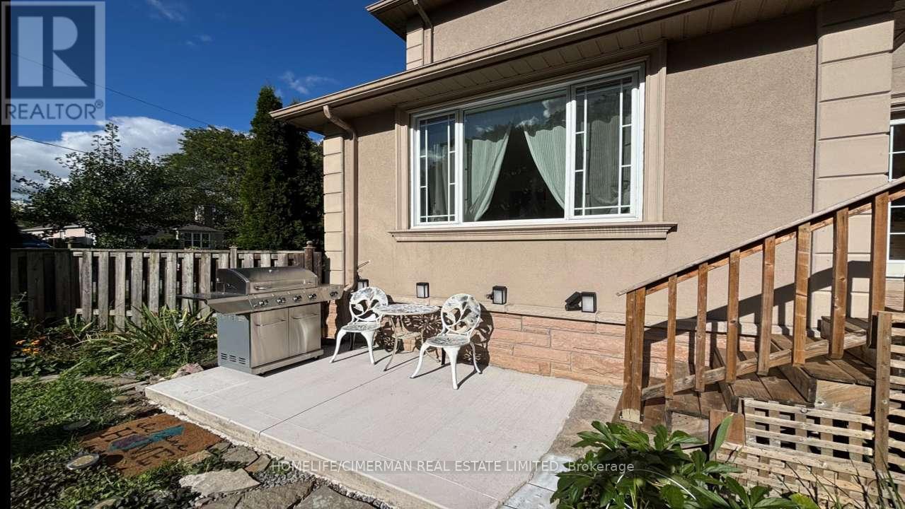 43 RIVERLEA DRIVE - 41