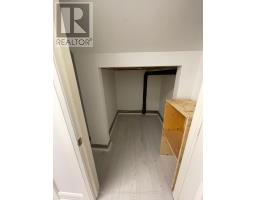 Lwr Lvl - 18 Reuben Avenue, Toronto, ON M9M1E5 Photo 8