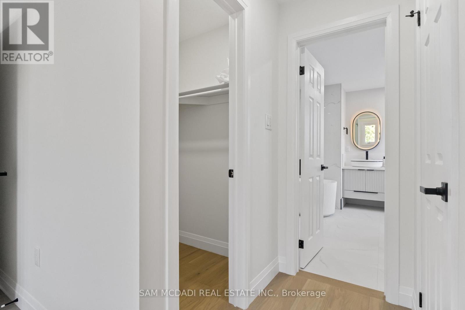 1521 ROSEWAY DRIVE - Image 21