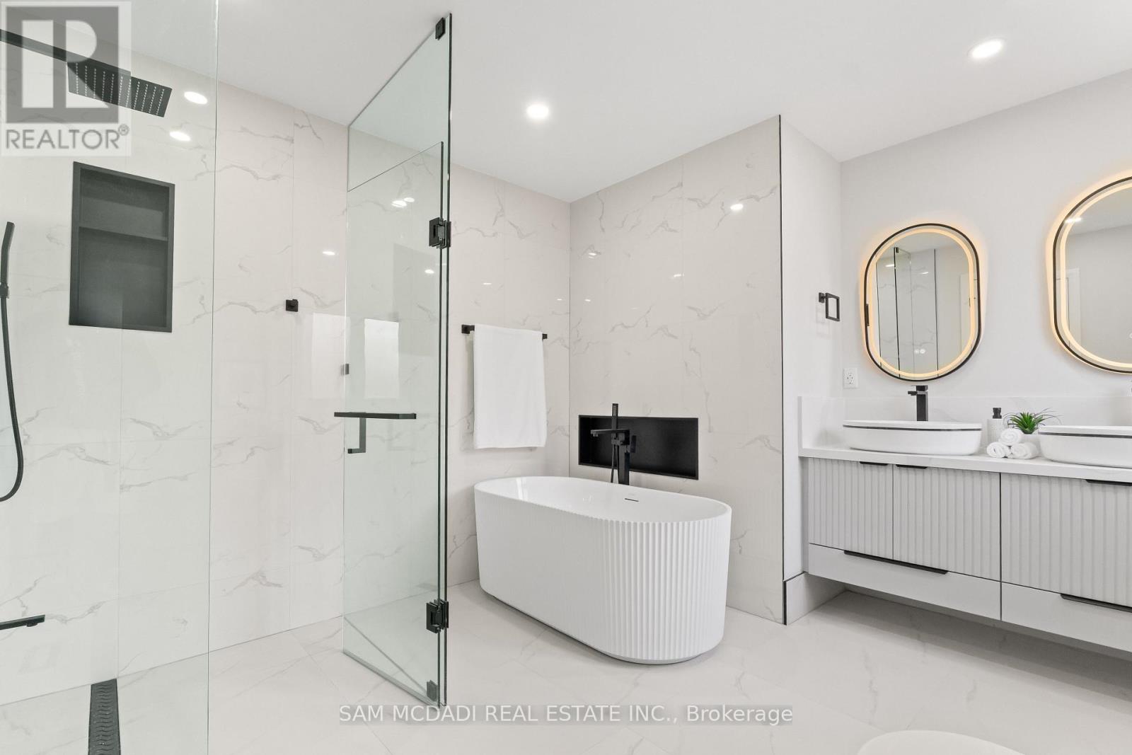 1521 ROSEWAY DRIVE - Image 22