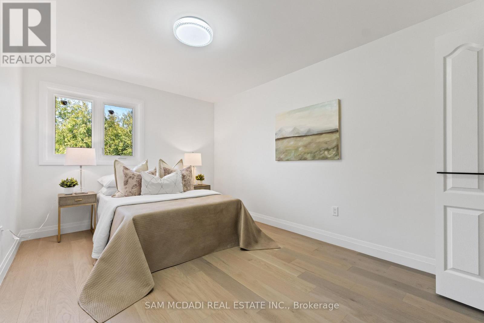 1521 ROSEWAY DRIVE - Image 25