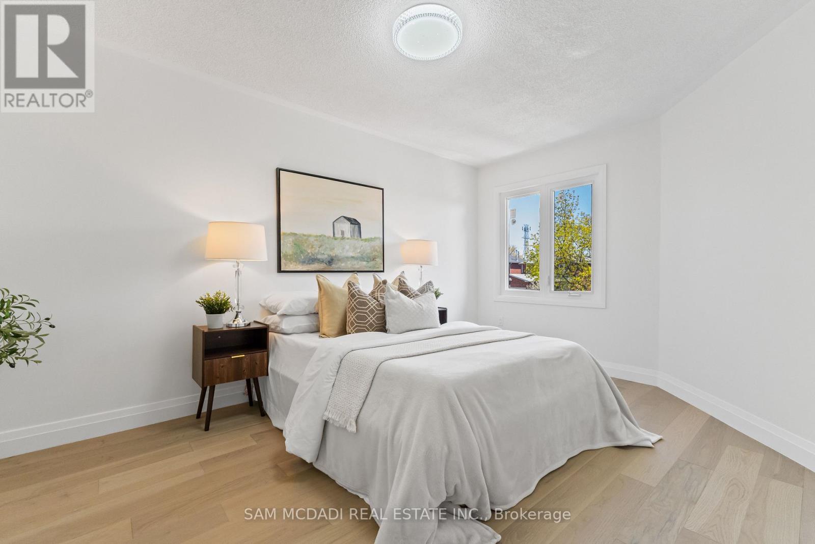 1521 ROSEWAY DRIVE - Image 26