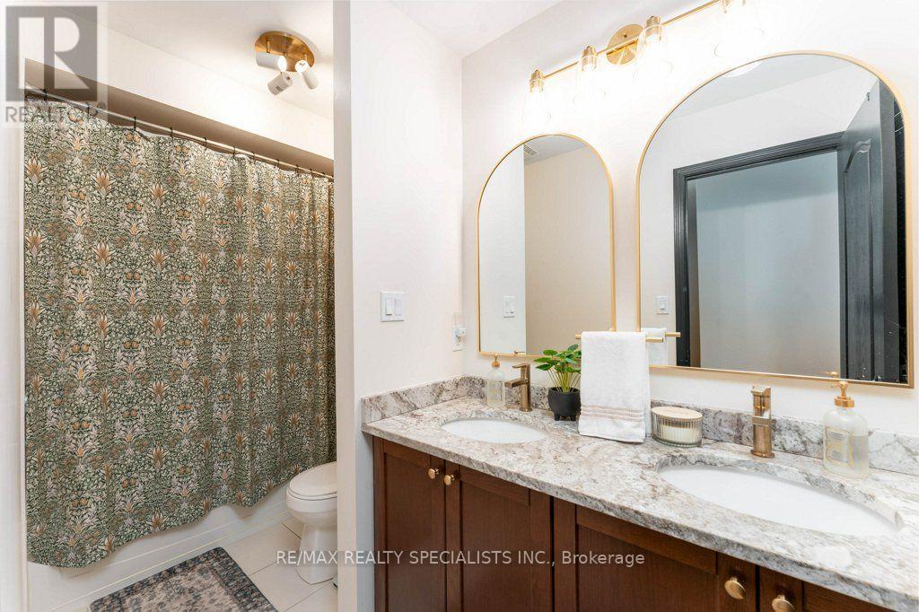 #3 1115 HAIG BOULEVARD - Image 30