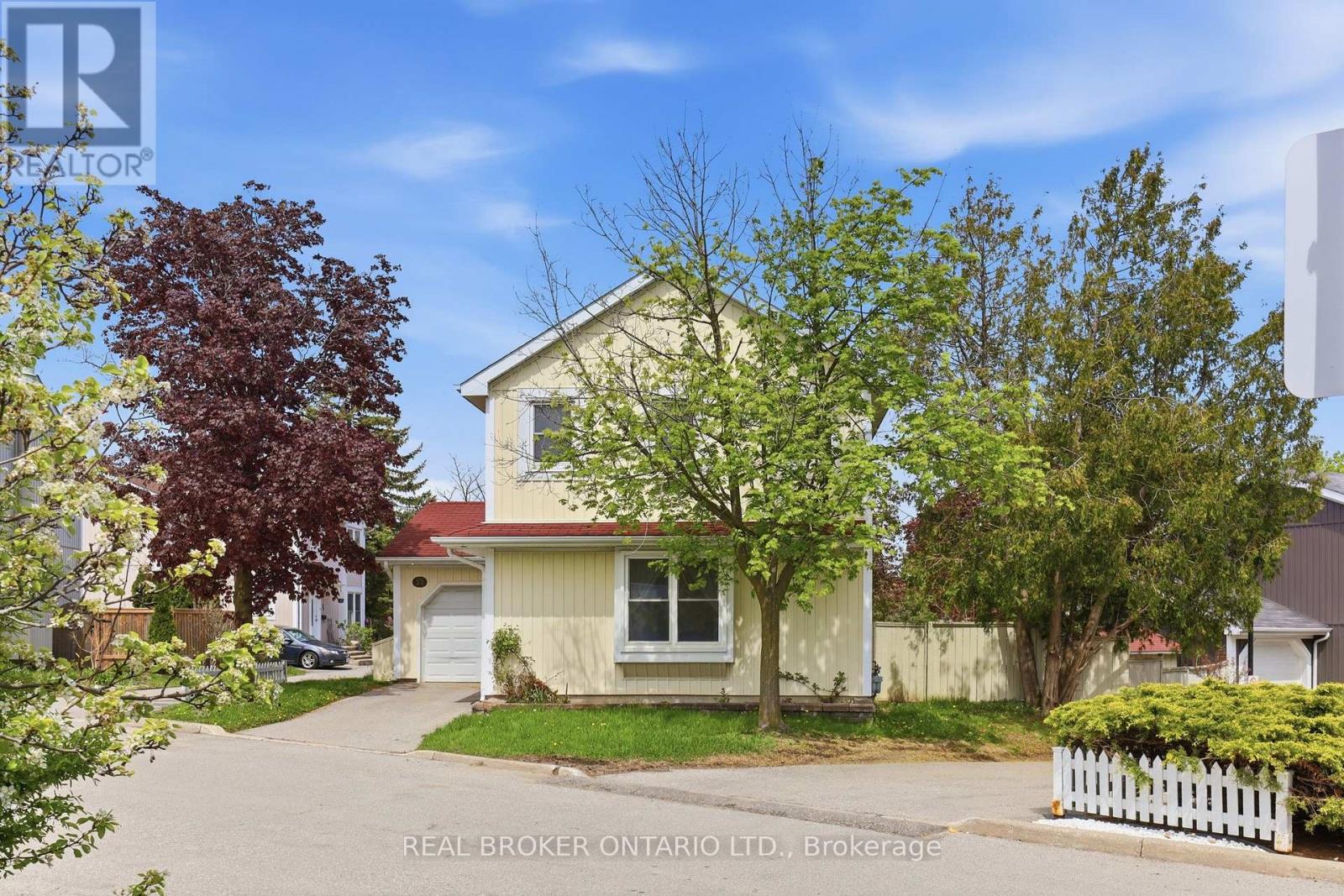 22 BENT OAK CIRCLE - 3