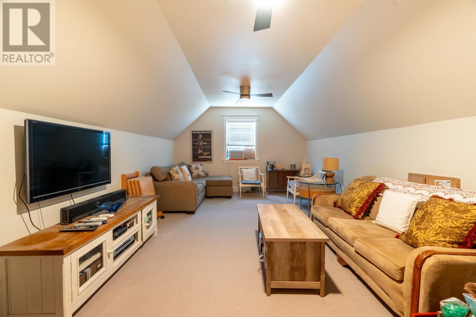 50 GOLF VIEW Drive - 24