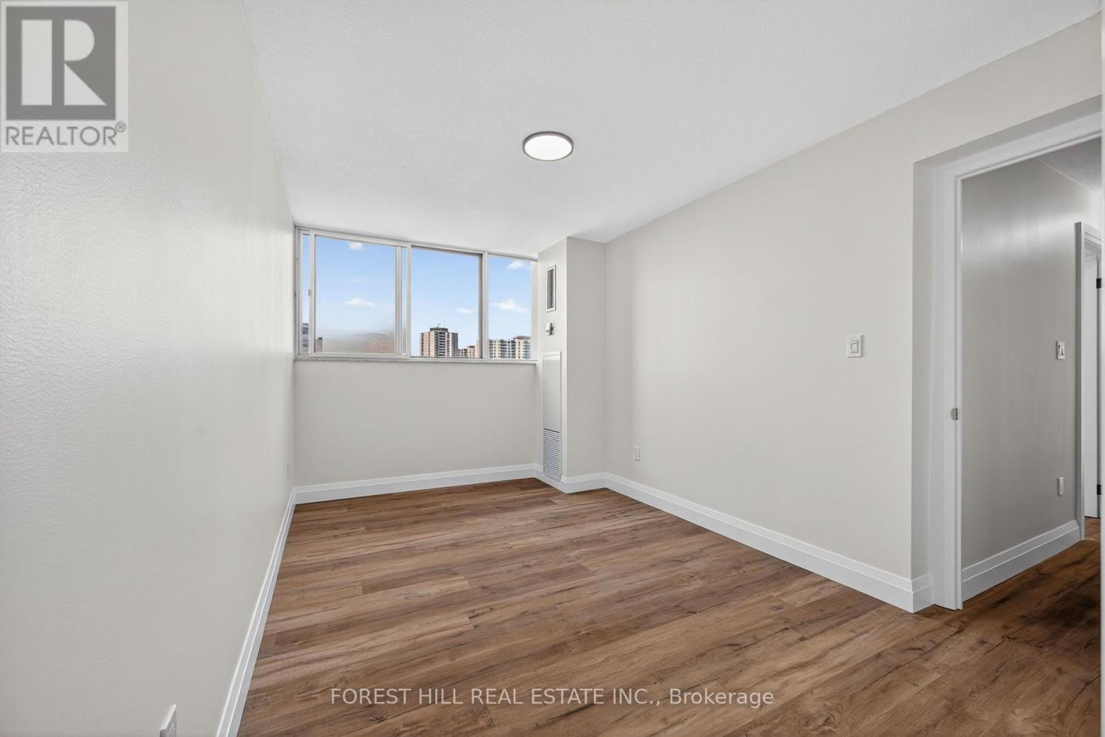 #1211 11 WINCOTT DRIVE - Image 17
