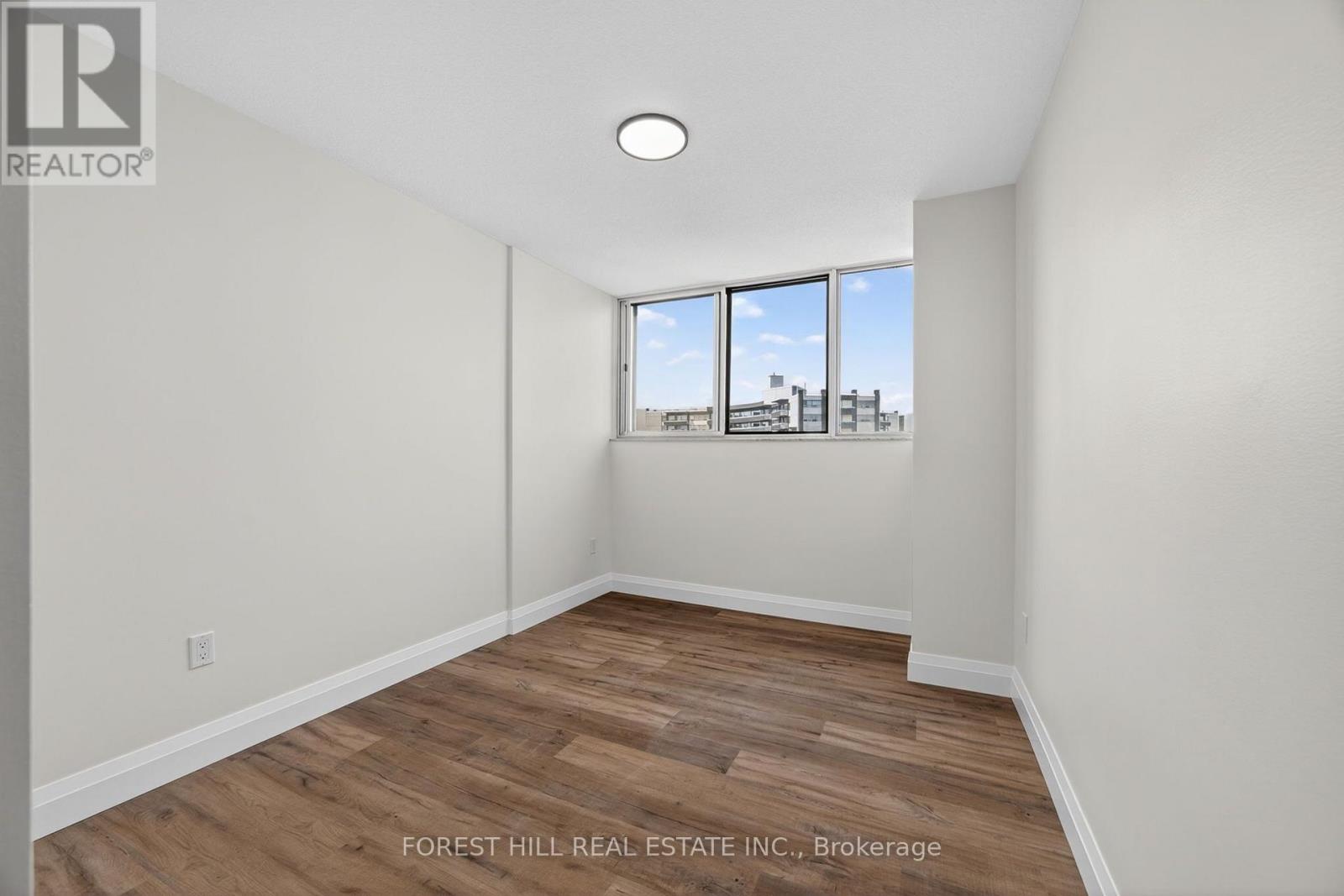 #1211 11 WINCOTT DRIVE - 20
