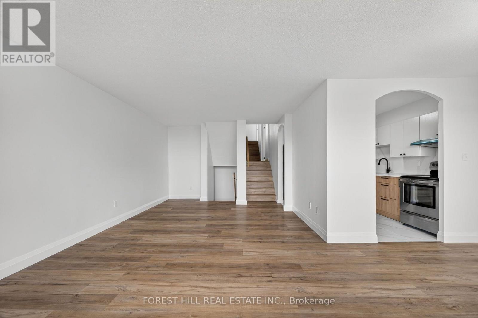 #1211 11 WINCOTT DRIVE - Image 4