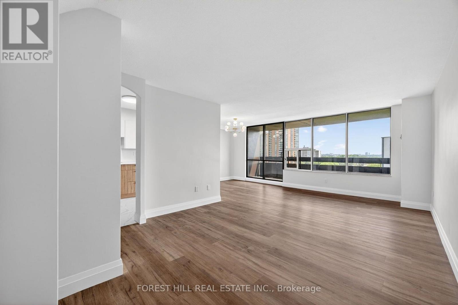 #1211 11 WINCOTT DRIVE - Image 6