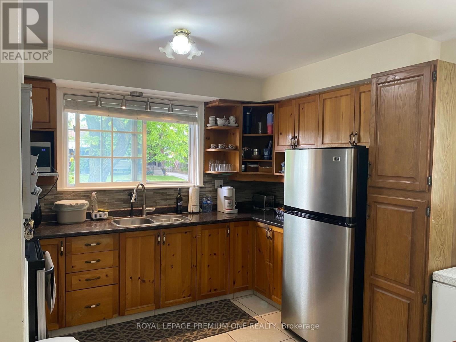 73 KANARICK CRESCENT - 4