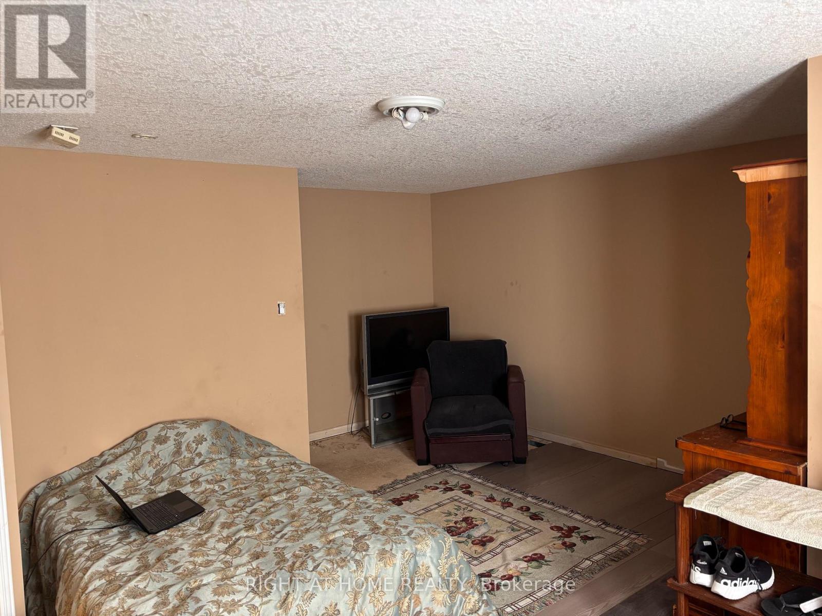1 MONTGOMERY BOULEVARD - 14