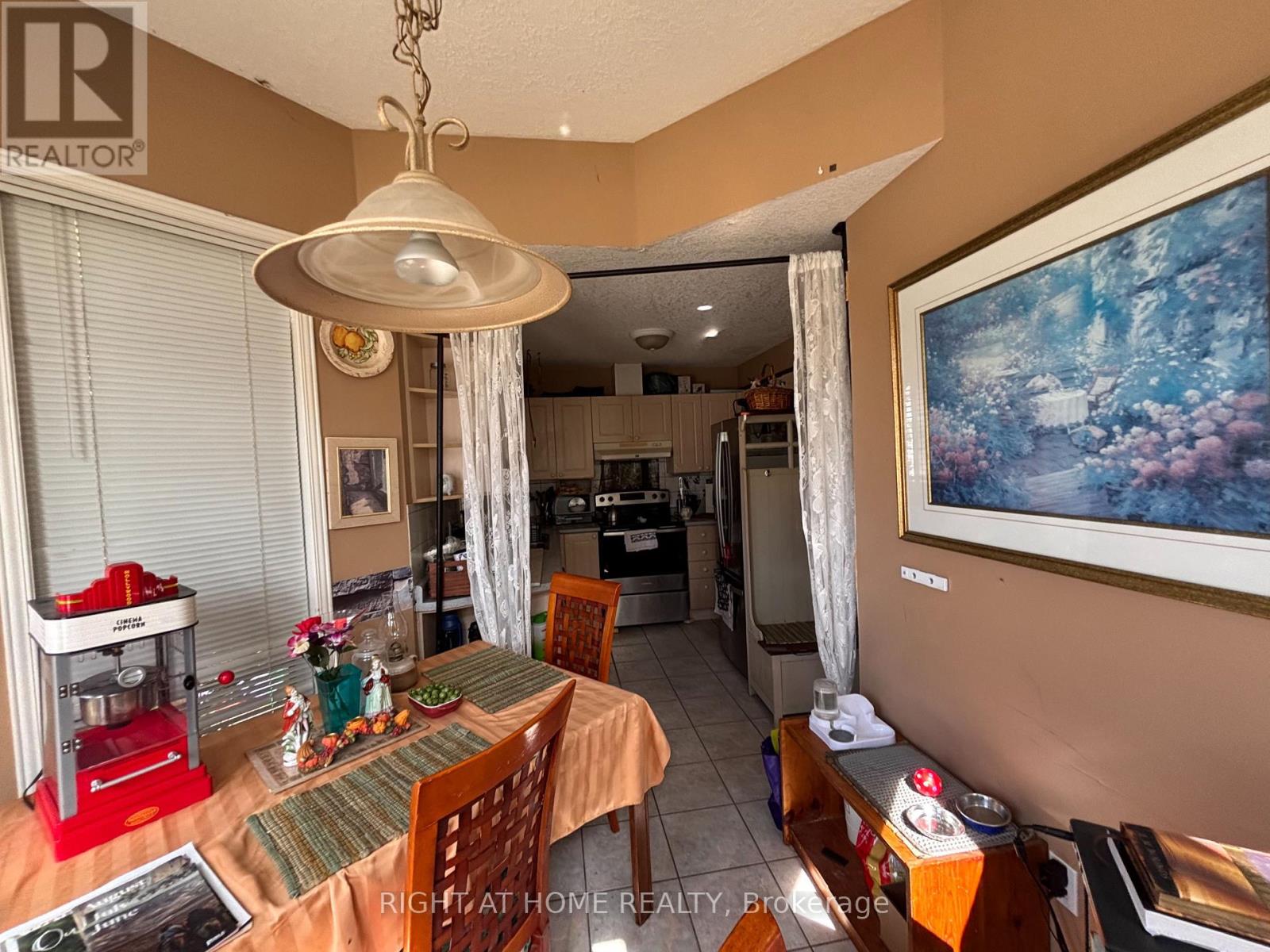 1 MONTGOMERY BOULEVARD - Image 9