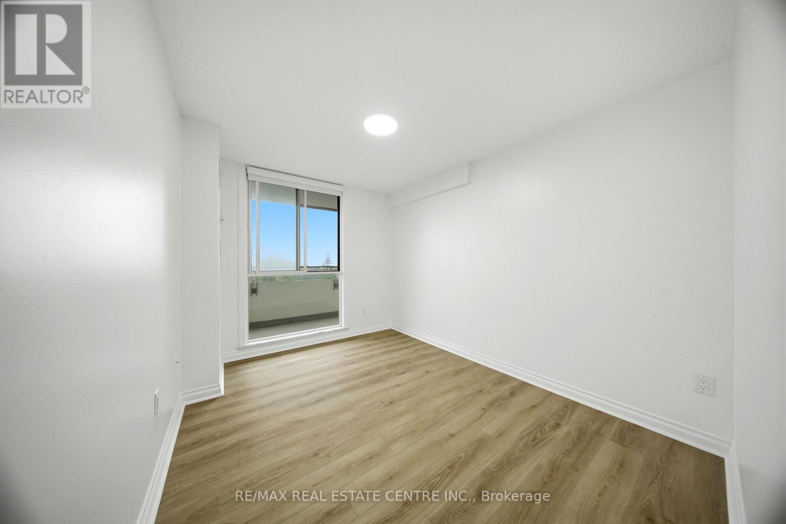 #511 1300 MISSISSAUGA VALLEY BOULEVARD - Image 16
