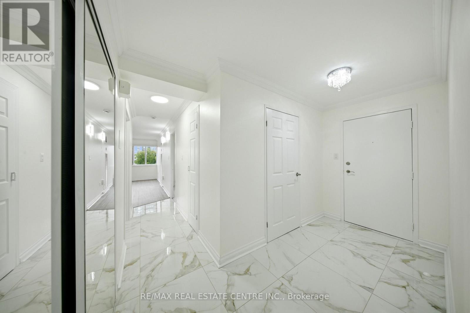 #511 1300 MISSISSAUGA VALLEY BOULEVARD - Image 4