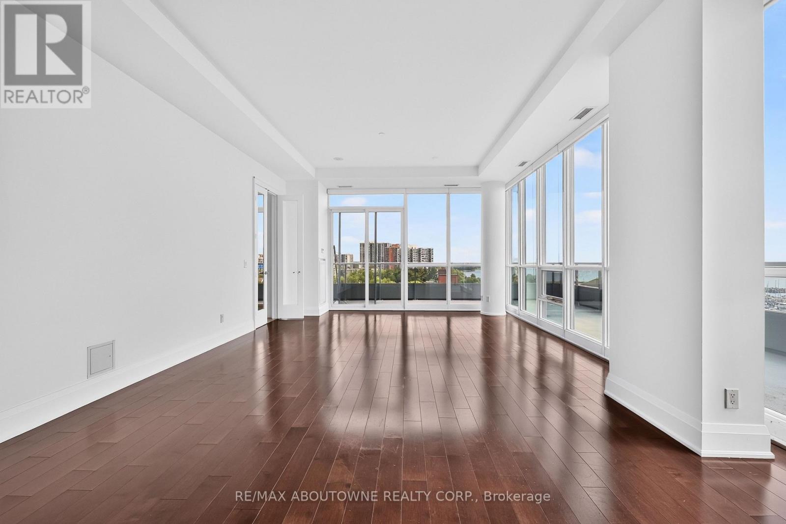 #808 11 BRONTE ROAD - Image 20