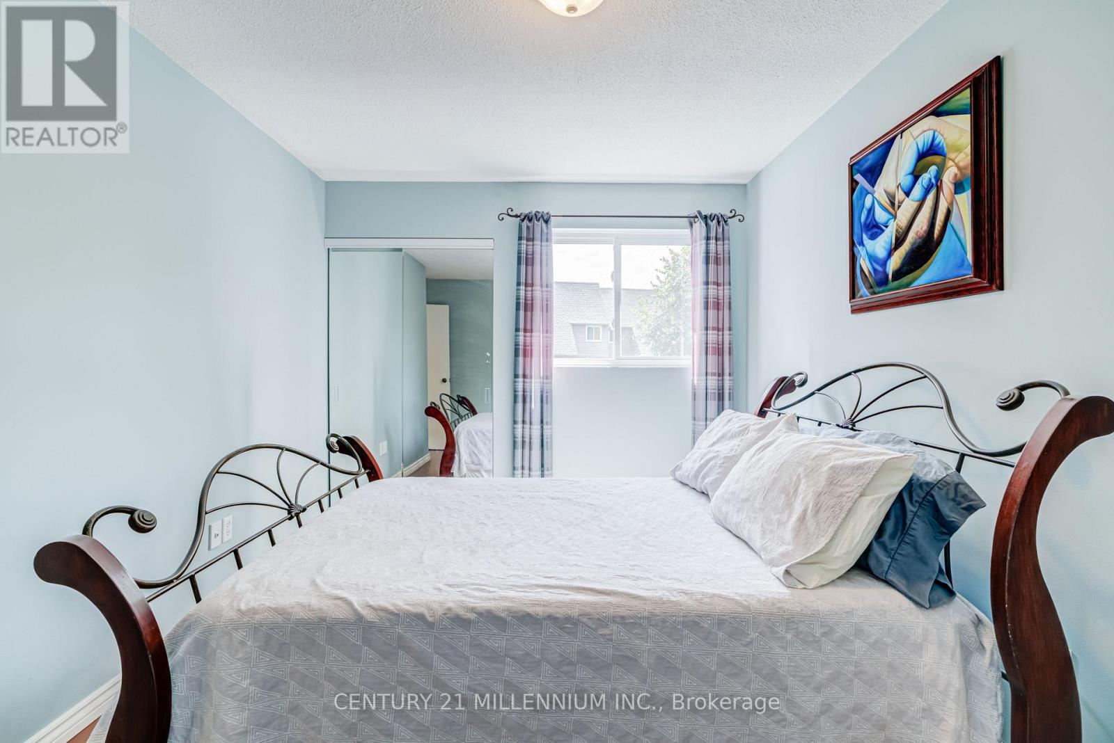 35 TARA PARK CRESCENT - 20